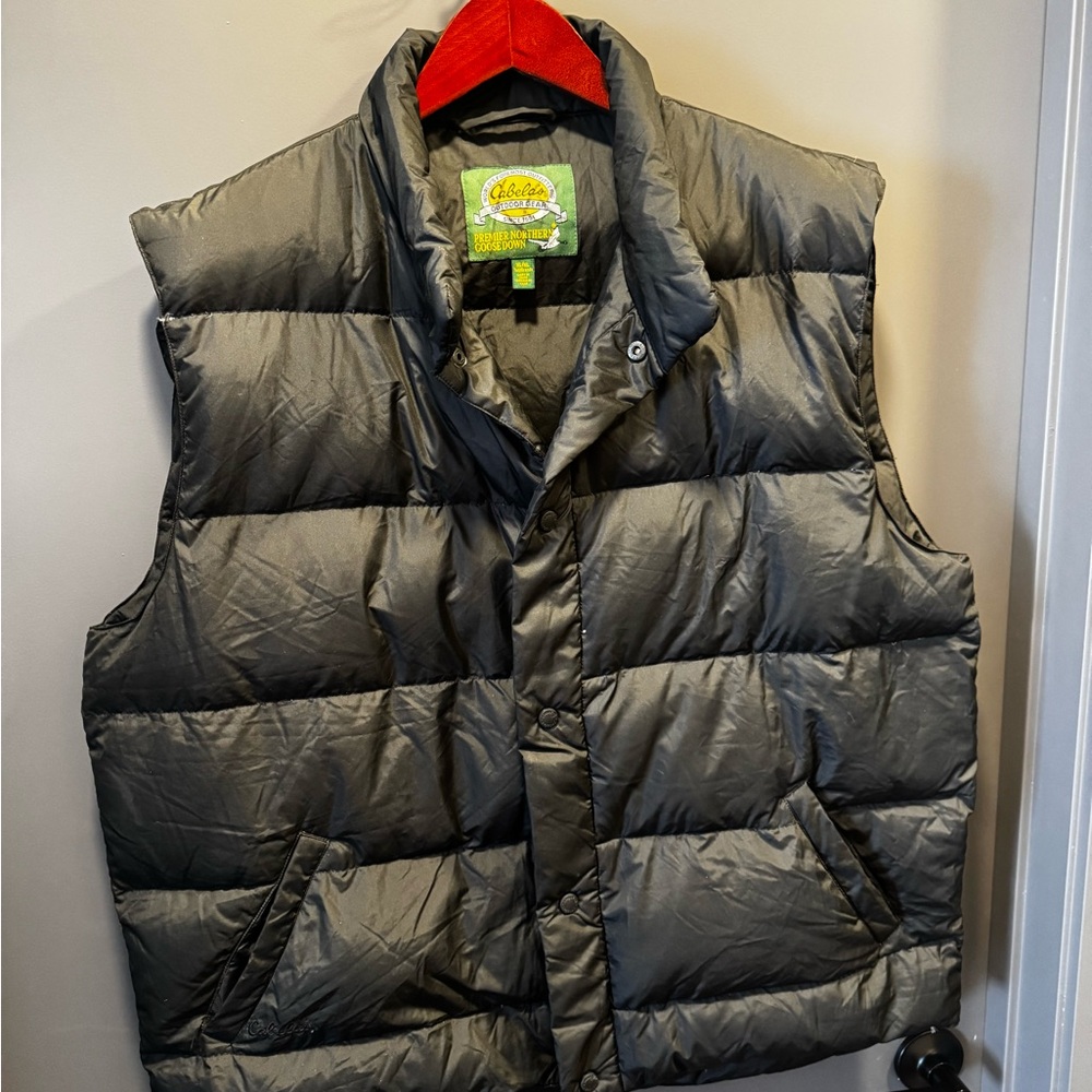 Cabela's Black Quilted Down Vest